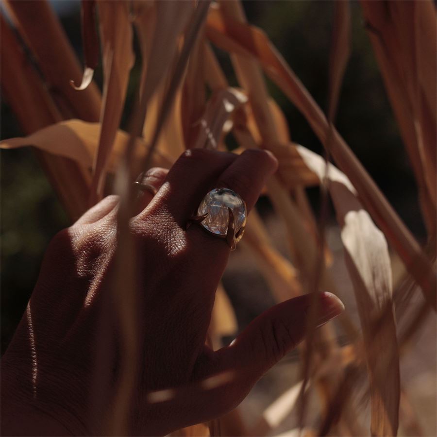 Anello 'Solis' in bronzo con cristallo di rocca SOLIS | AN CABBRO